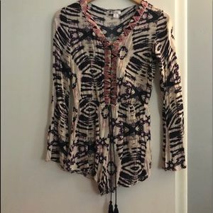 Patterned long sleeve romper